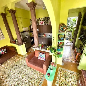 El Espanol Hostal